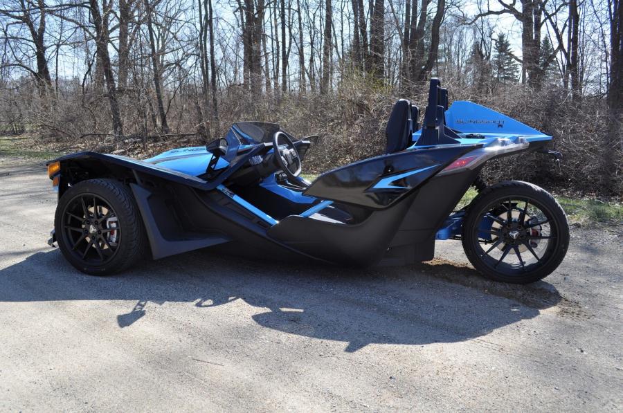  Polaris Slingshot R 2020 года  (фото 9 из 18)